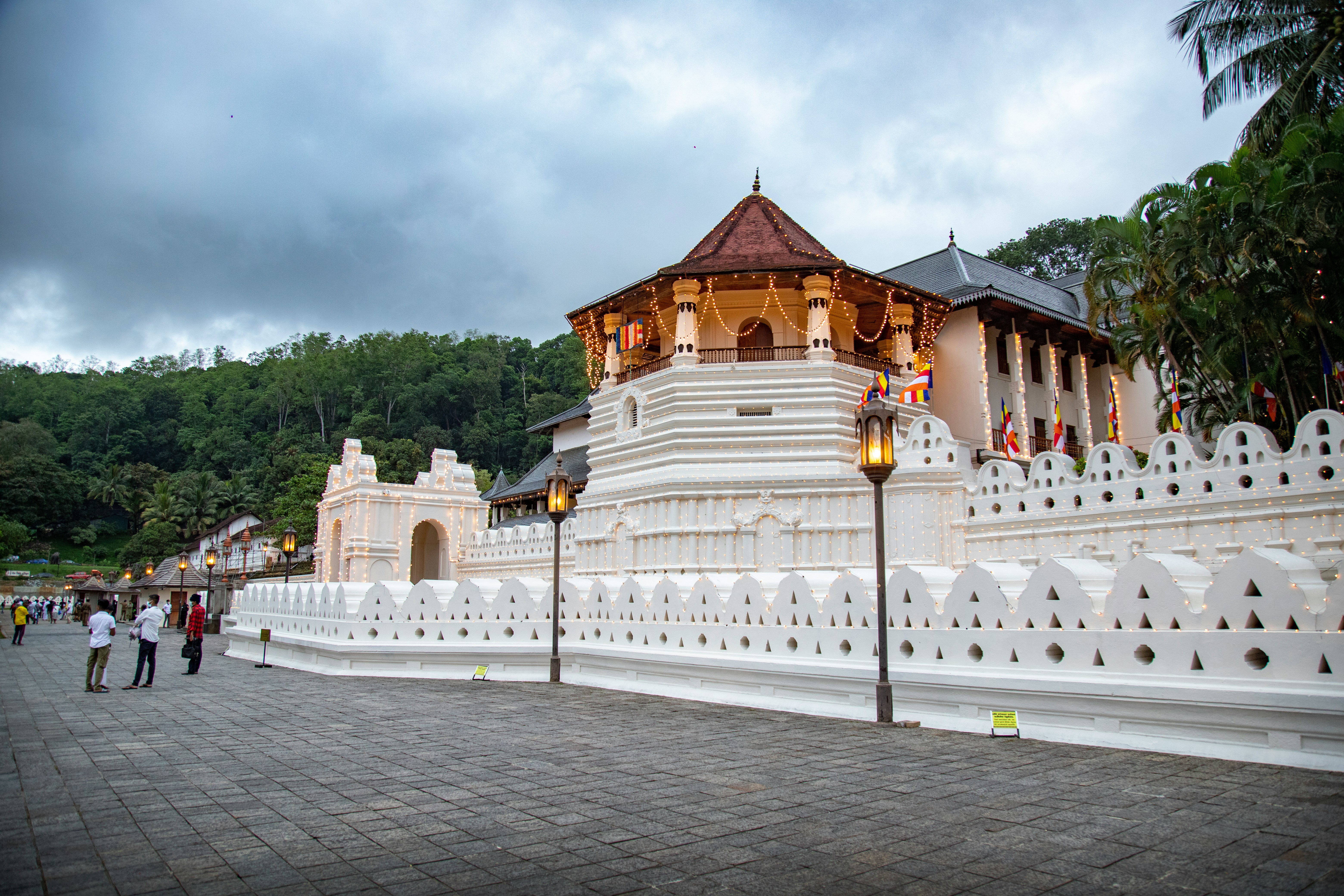 Dalada Maligawa, Kandy – Sacred Temple of Sri Lanka