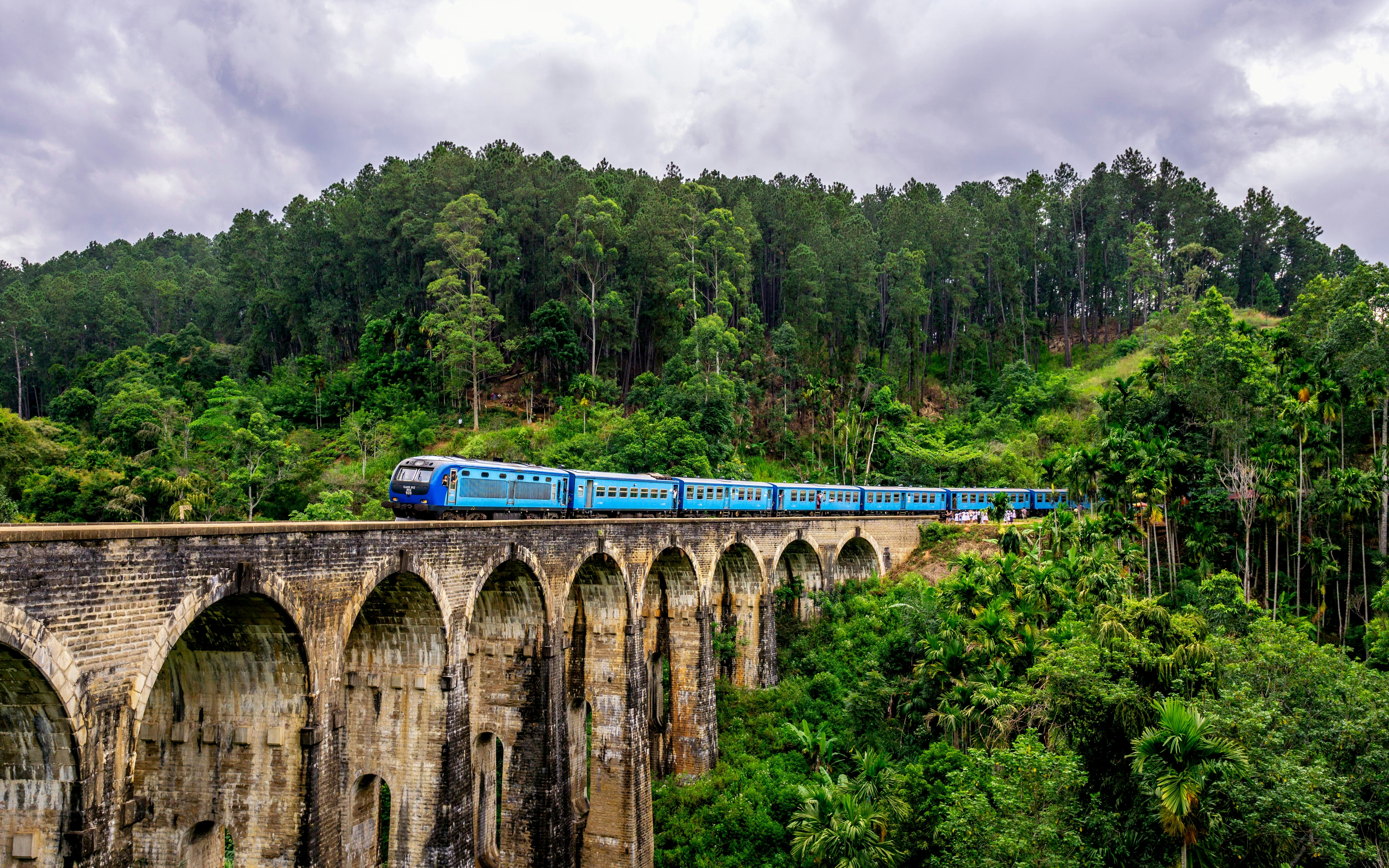 10 Days Down South to East Coast Explorer Tour in Sri Lanka